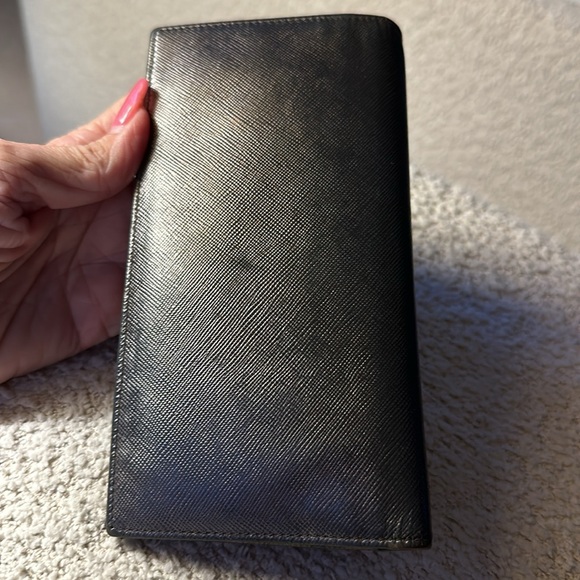 BLACK PRADA BIFOLD MILANO SAFFIANO LONG WALLET, EUC - Picture 5 of 10